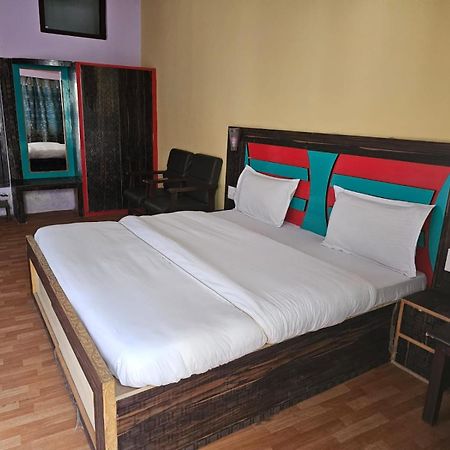 Hotel Afzal And Restaurant Kargil Kültér fotó